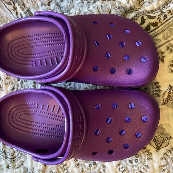 Crocs - Picture 2 of 4